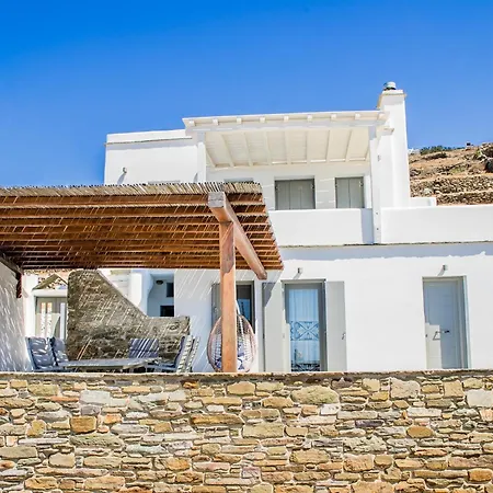 Triantaros Familly House Дом отдыха Triandaros (Tinos)